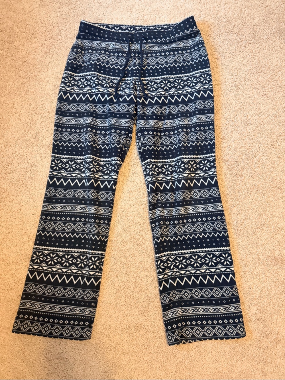 Old Navy Navy and Ivory Fair Isle Knit Lounge Pants